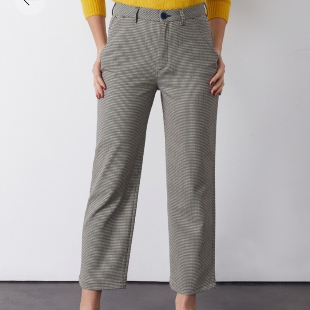REIKO sandy high waist chino pants, size 30